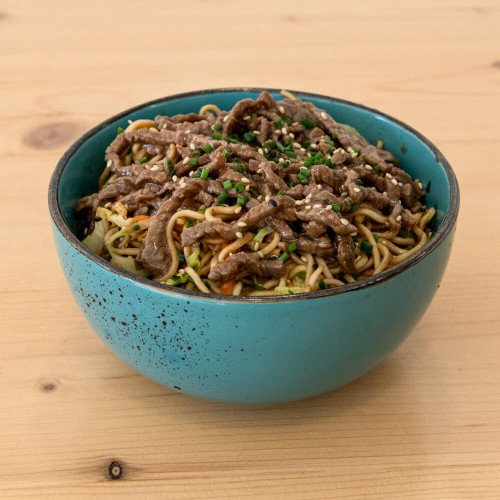 Yakisoba con ternera